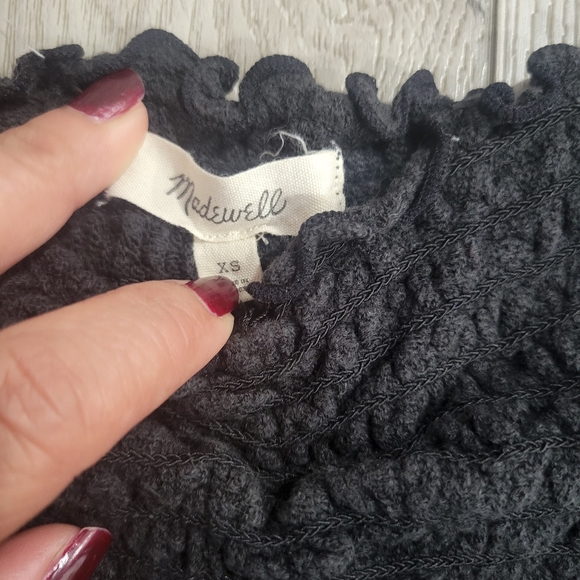 Madewell Black Top - Picture 2 of 3